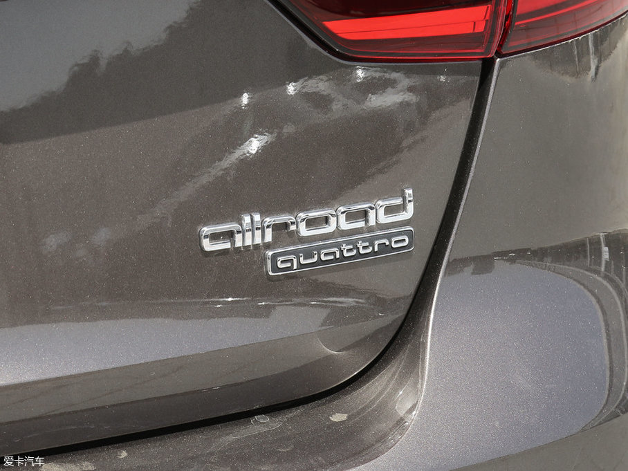 2017WA4(M(jn)) 45 TFSI allroad quattro r