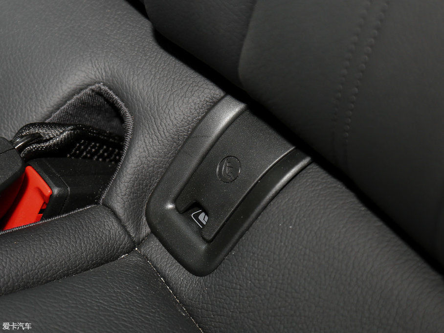 2017WA4(M(jn)) 45 TFSI allroad quattro r