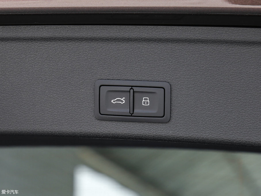 2017WA4(M) 45 TFSI allroad quattro r