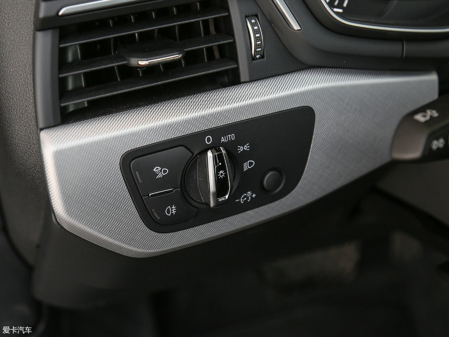 2017WA4(M) 45 TFSI allroad quattro r