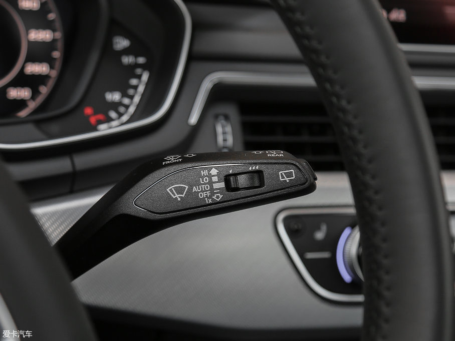 2017WA4(M) 45 TFSI allroad quattro r