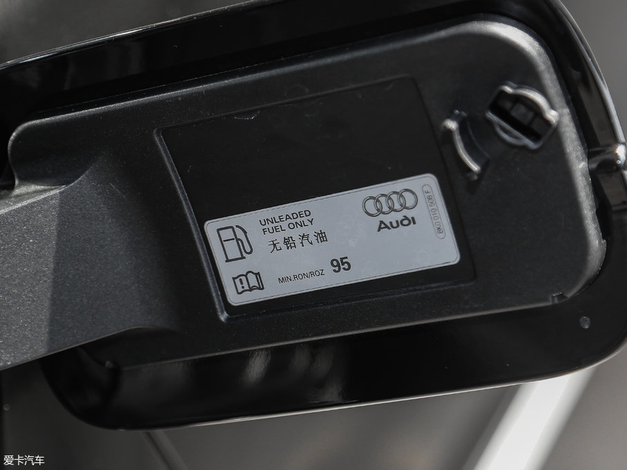 2017WA4(M(jn)) 45 TFSI allroad quattro r