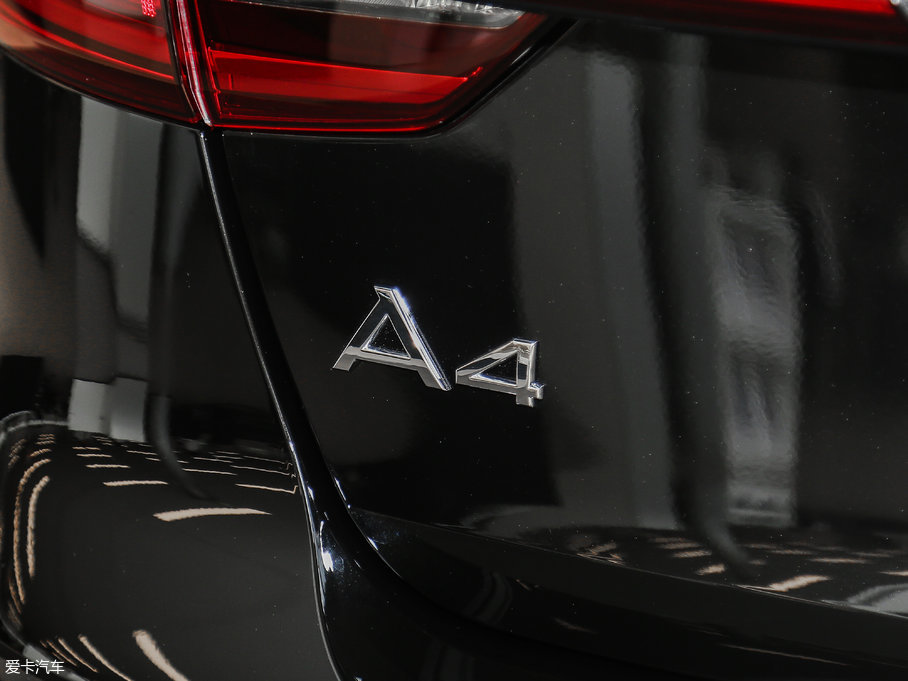 2017WA4(M) 45 TFSI allroad quattro r