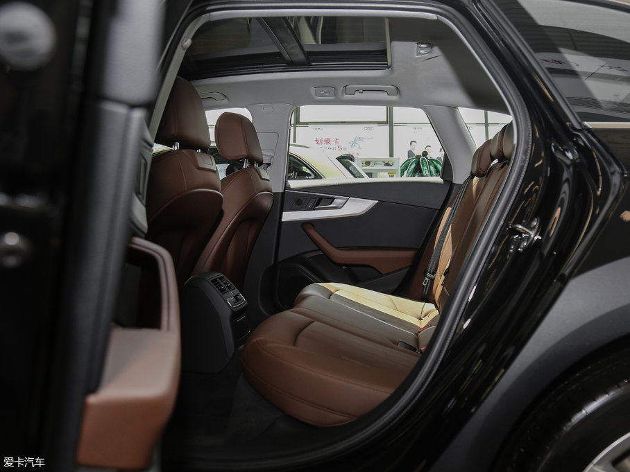 2017WA4(M) 45 TFSI allroad quattro r