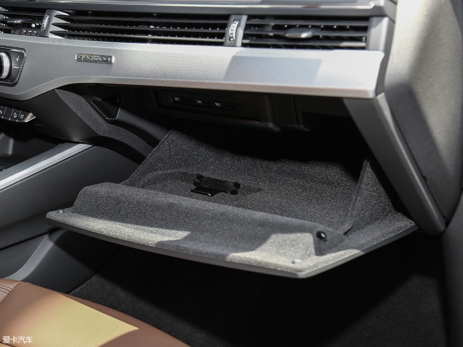 2017WA4(M) 45 TFSI allroad quattro r