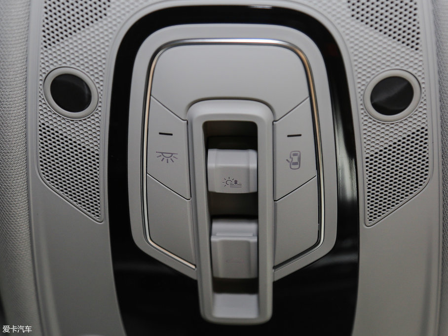 2017?yun)WA4(M(jn)) 45 TFSI allroad quattro r(sh)