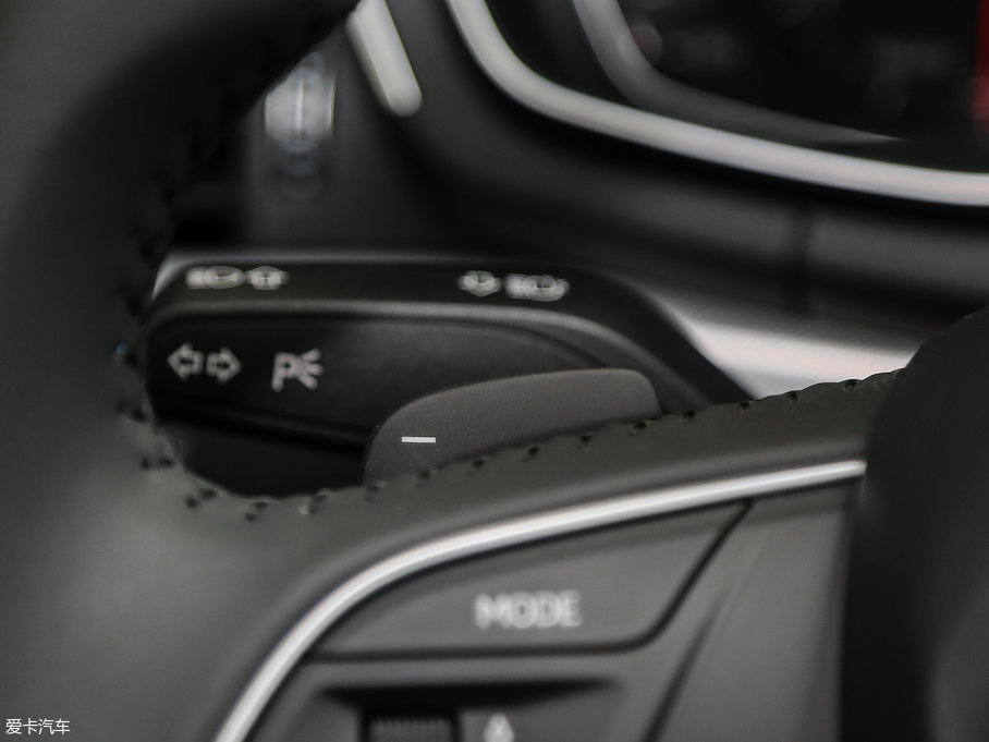 2017WA4(M) 45 TFSI allroad quattro r