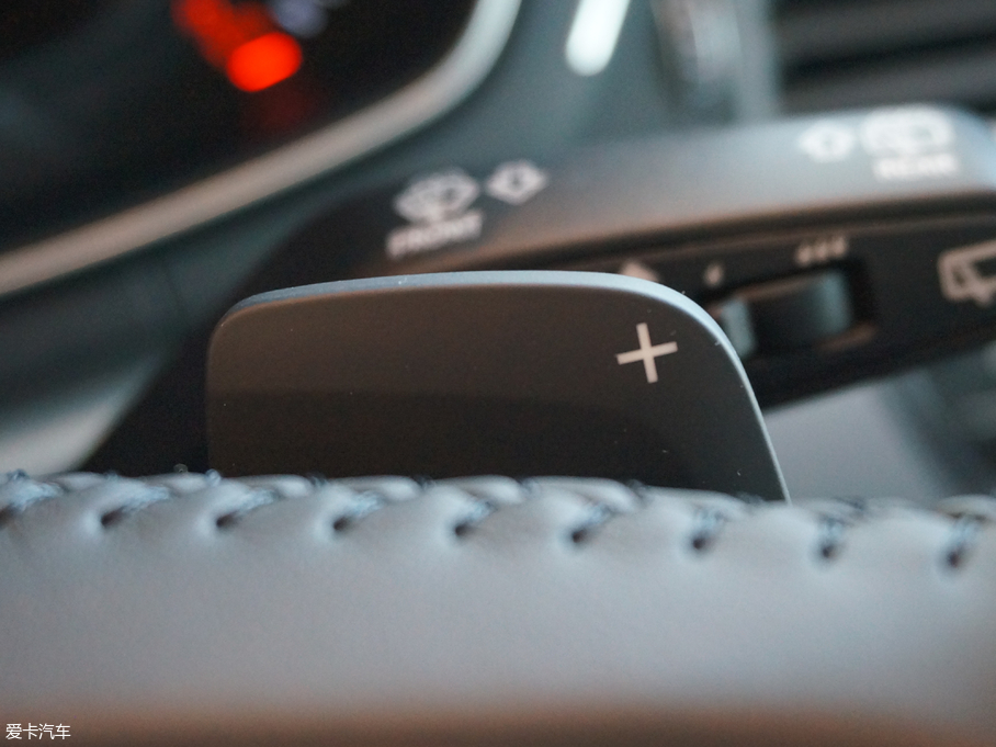 2017?yun)WA4(M(jn)) 45 TFSI allroad quattro \(yn)(dng)