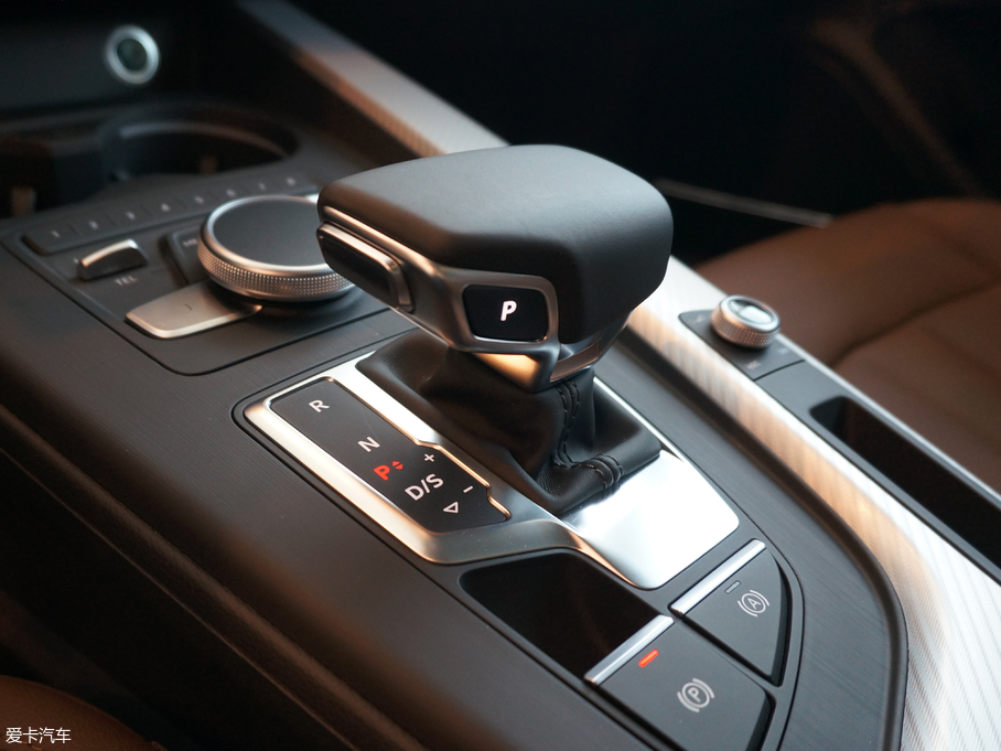 2017WA4(M) 45 TFSI allroad quattro \