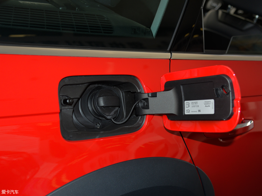 2017?yun)WA4(M(jn)) 45 TFSI allroad quattro r(sh)