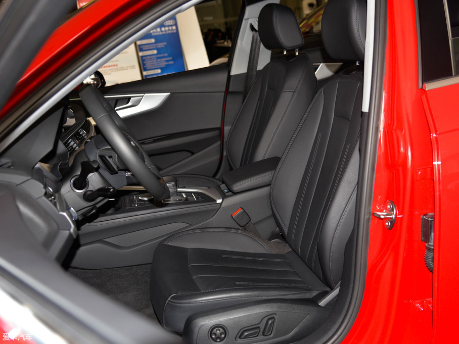 2017WA4(M) 45 TFSI allroad quattro r