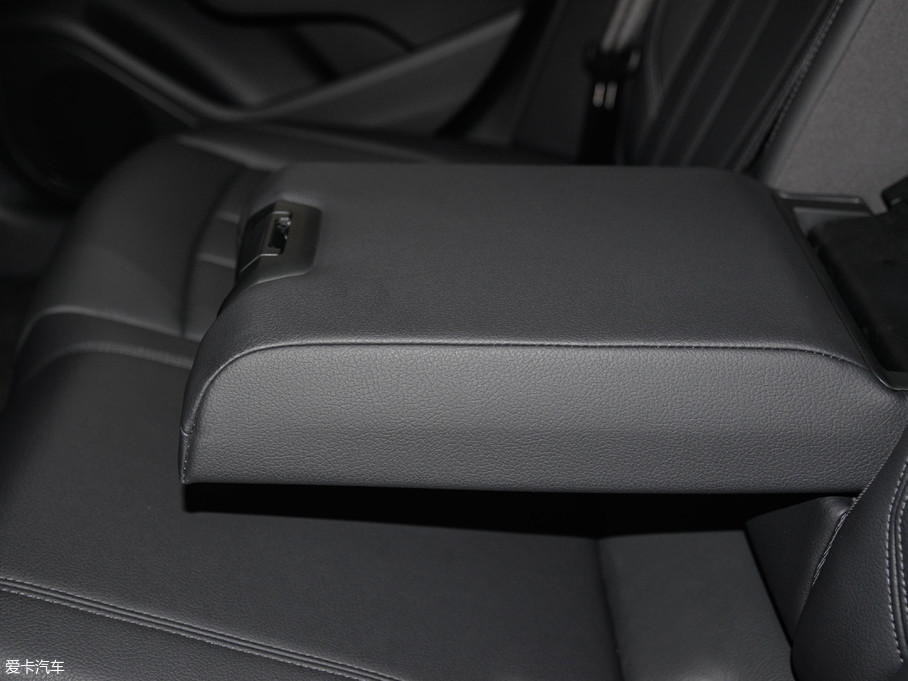 2017WA4(M(jn)) 45 TFSI allroad quattro r