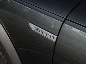 201745 TFSI allroad quattro r ^