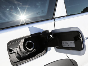 201745 TFSI allroad quattro \ ^