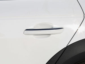 201745 TFSI allroad quattro \ ^