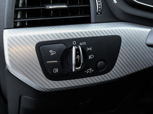 201745 TFSI allroad quattro \ п؅^