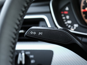 201745 TFSI allroad quattro \ п؅^