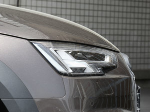 201745 TFSI allroad quattro r ^