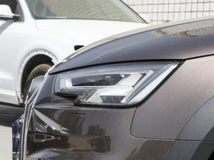 201745 TFSI allroad quattro r ^