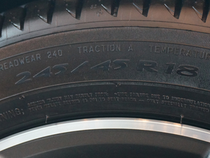 201745 TFSI allroad quattro \ ݆̥ߴ