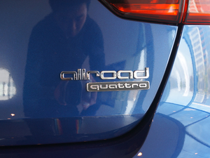 201745 TFSI allroad quattro \ ^