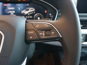 201745 TFSI allroad quattro \ п؅^