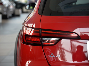 201745 TFSI allroad quattro r ^