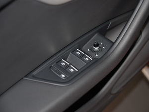 201745 TFSI allroad quattro r {܇ƅ^	