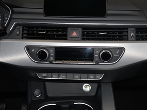 201745 TFSI allroad quattro r {{