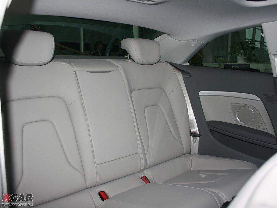 2009WA5 Coupe 2.0TFSI Coupe