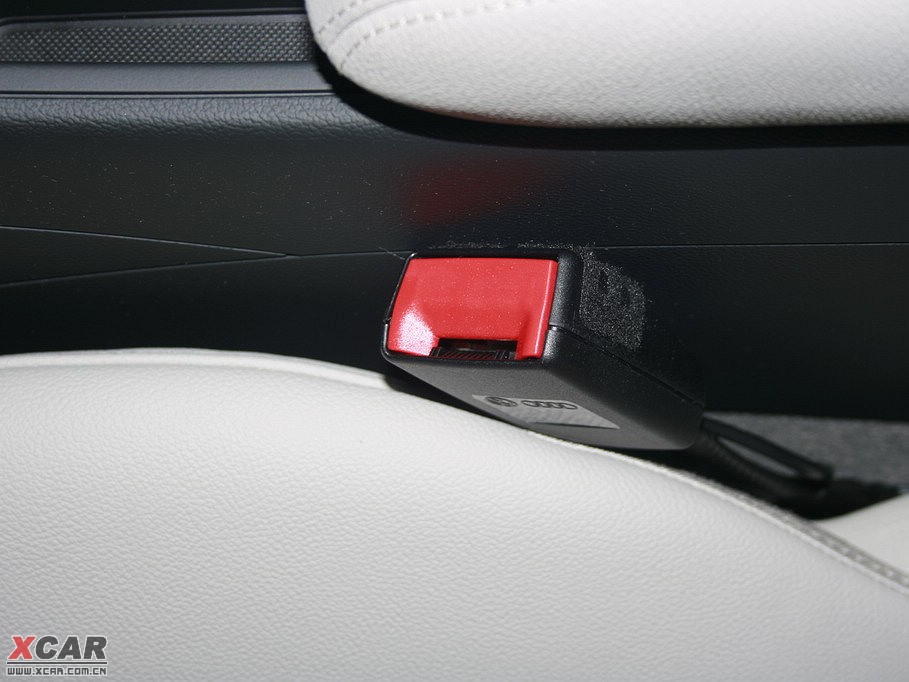 2009?yun)WA5 Coupe 2.0TFSI Coupe