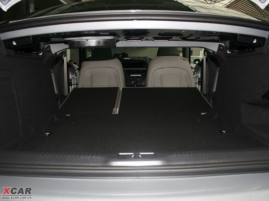 2009?yun)WA5 Coupe 2.0TFSI Coupe