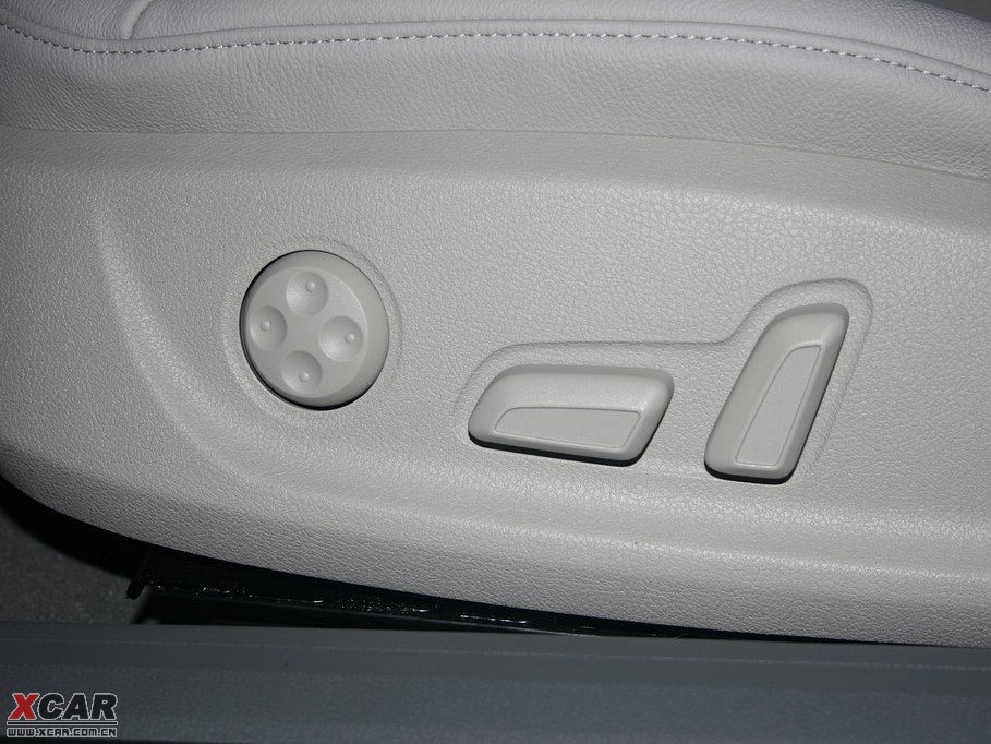 2009WA5 Coupe 2.0TFSI Coupe