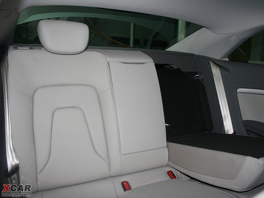 2009WA5 Coupe 2.0TFSI Coupe