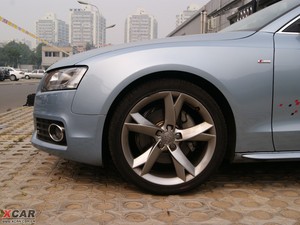 20092.0TFSI Coupe ^