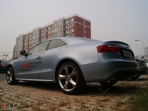 20092.0TFSI Coupe w^