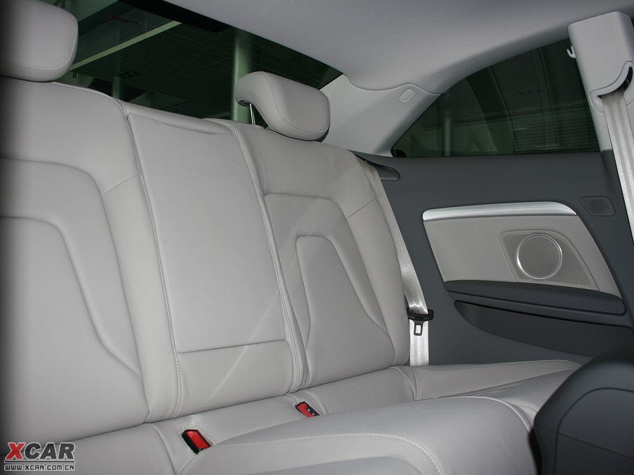 2009WA5 Coupe 2.0TFSI Coupe