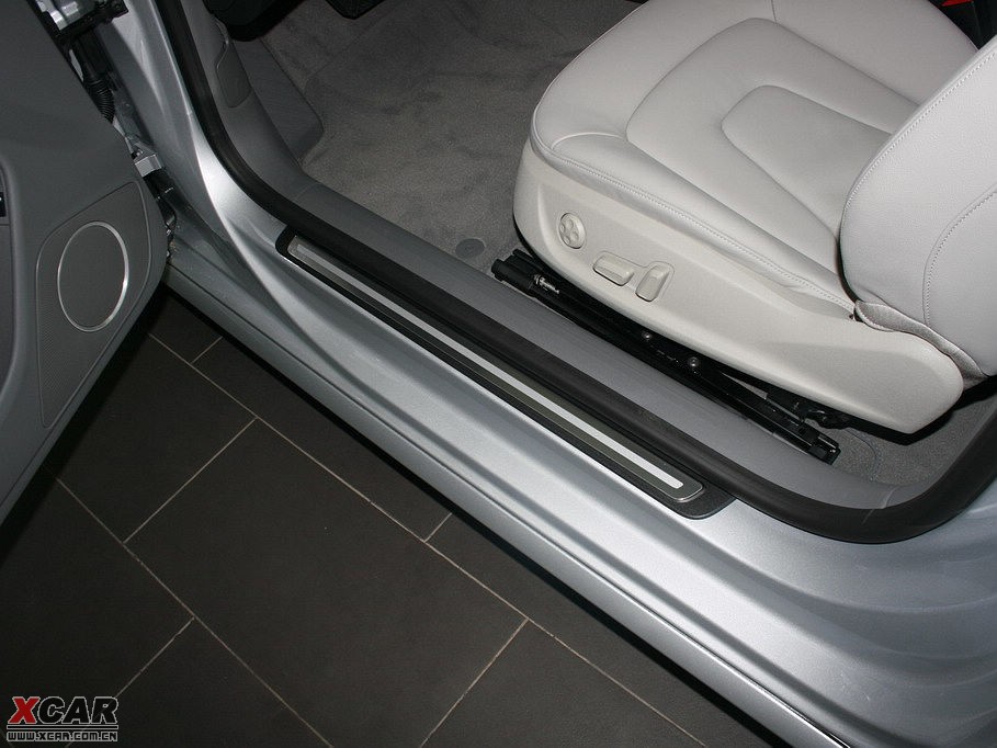 2009WA5 Coupe 2.0TFSI Coupe