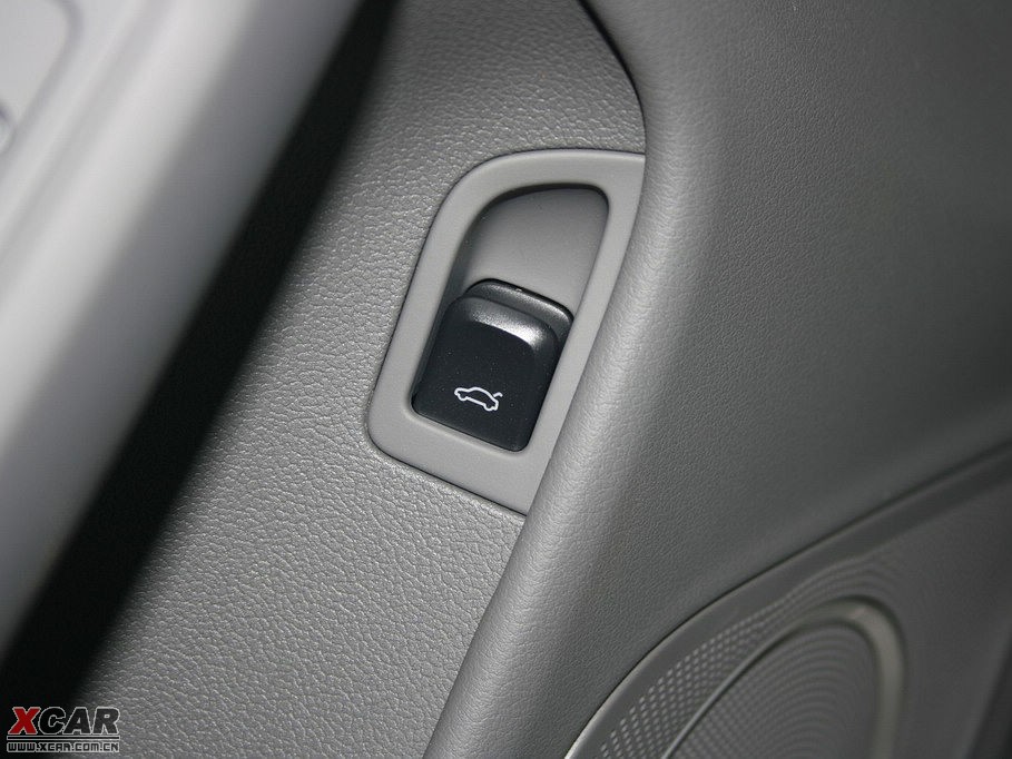 2009WA5 Coupe 2.0TFSI Coupe