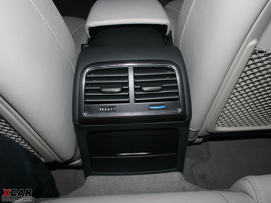 2009WA5 Coupe 2.0TFSI Coupe