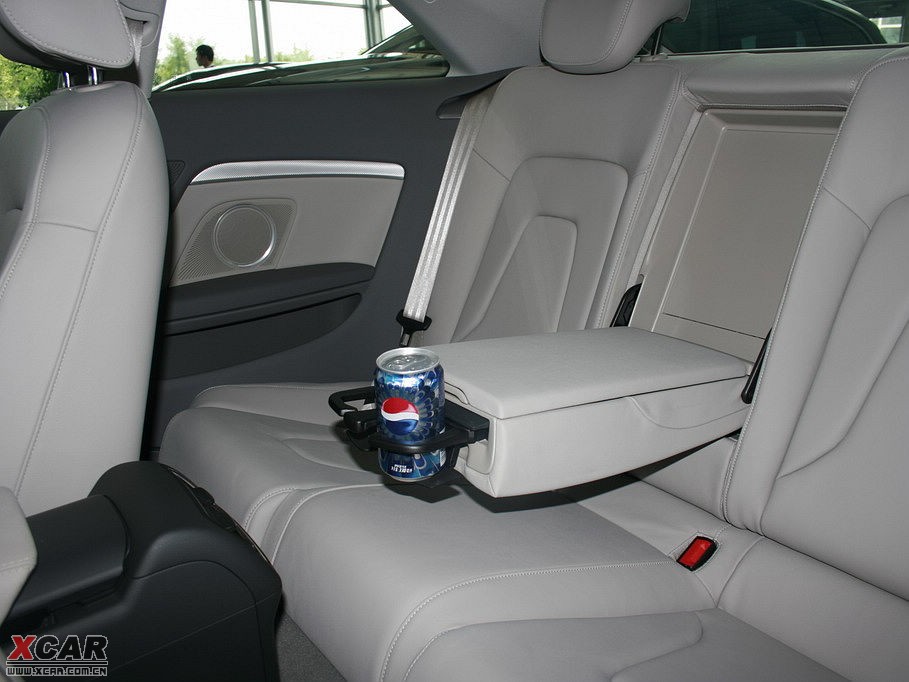 2009?yun)WA5 Coupe 2.0TFSI Coupe