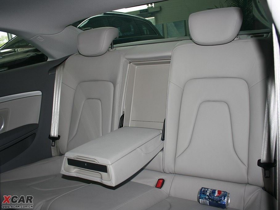 2009WA5 Coupe 2.0TFSI Coupe