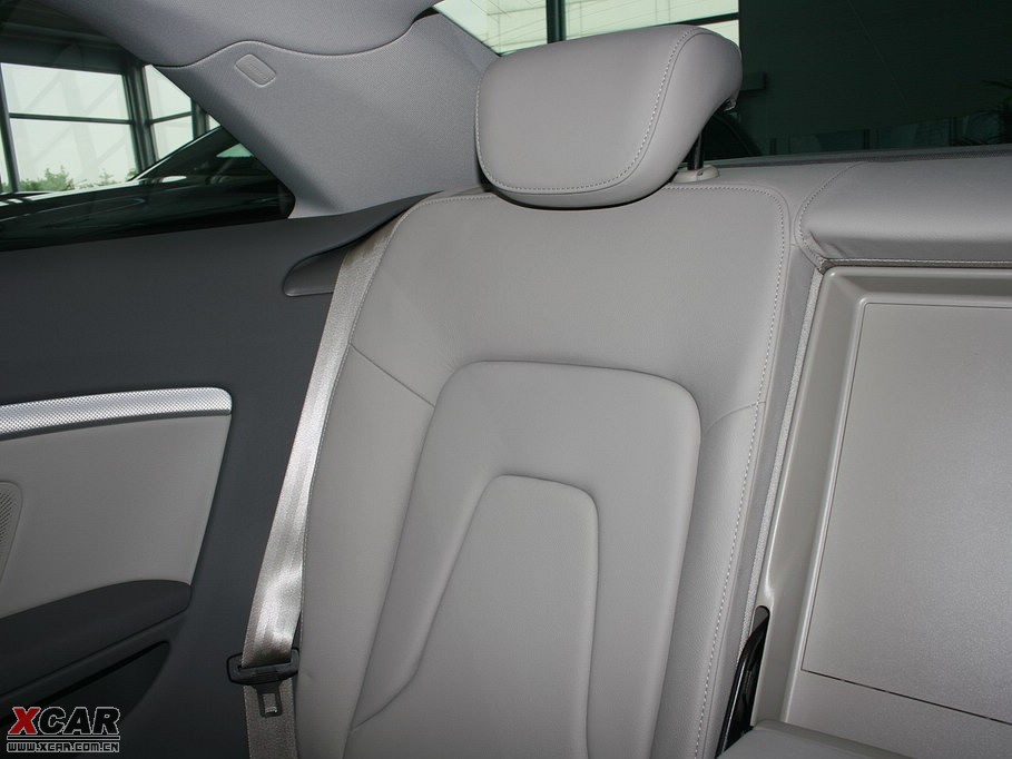 2009WA5 Coupe 2.0TFSI Coupe