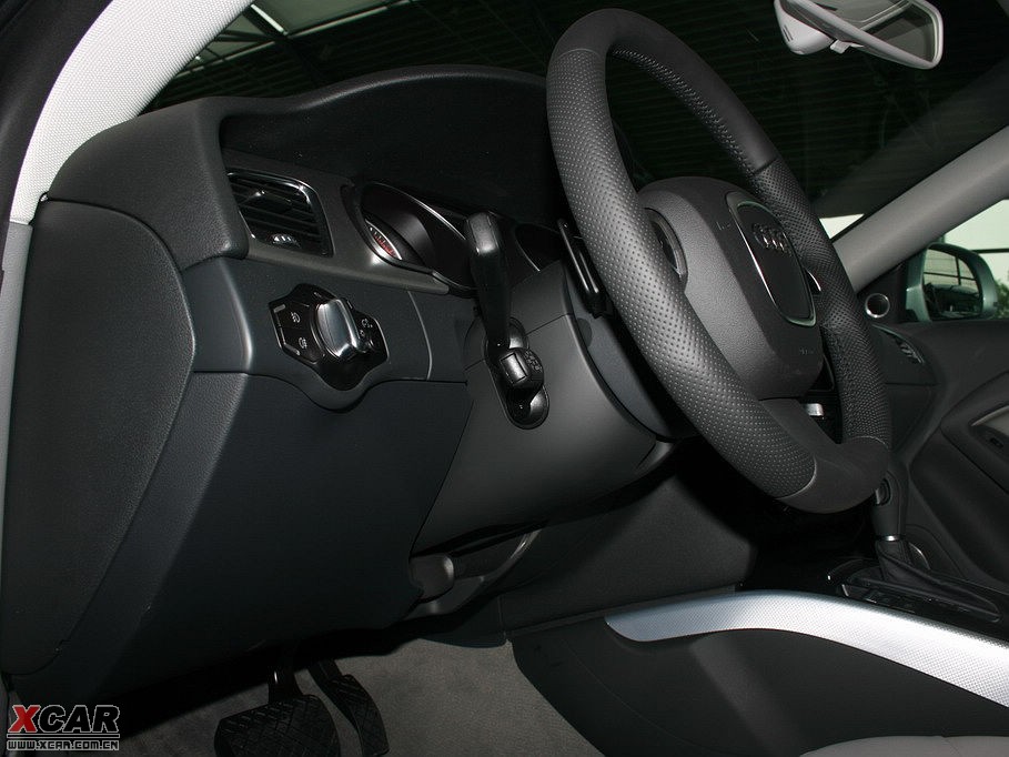 2009?yun)WA5 Coupe 2.0TFSI Coupe