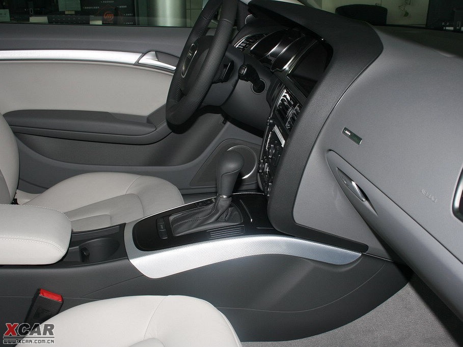 2009WA5 Coupe 2.0TFSI Coupe