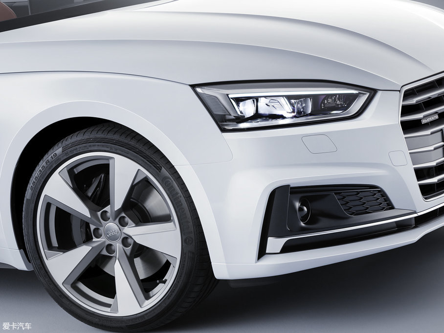 2017��W��A5 Cabriolet Cabriolet 45 TFSI quattro �\����