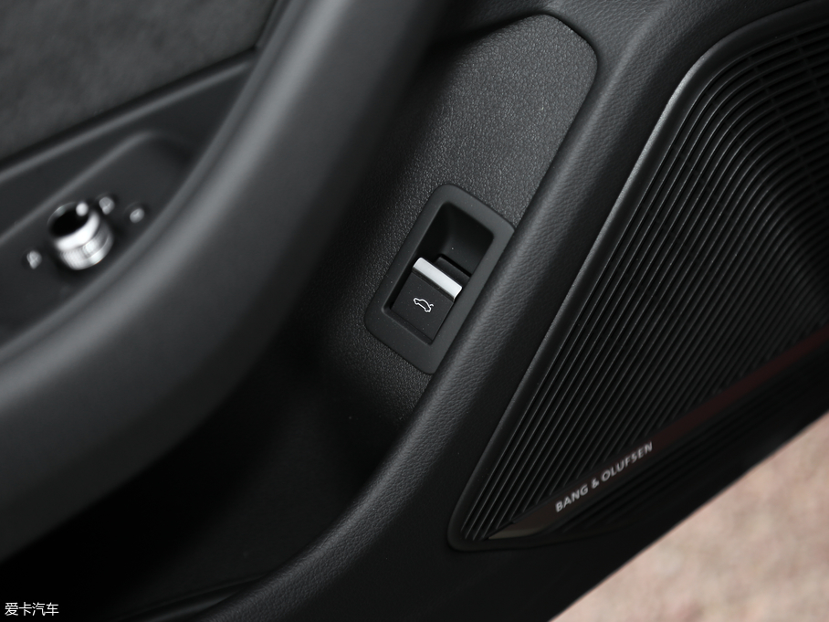 2017��W��A5 Cabriolet Cabriolet 40 TFSI �r����