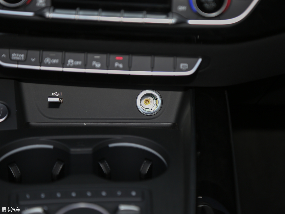 2017��W��A5 Cabriolet Cabriolet 40 TFSI �r����