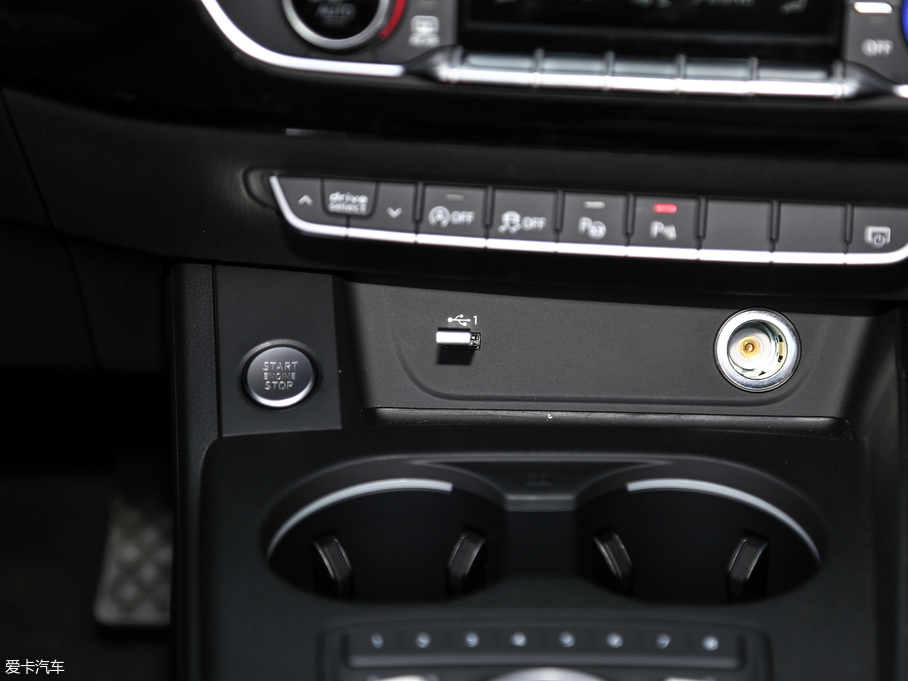 2017��W��A5 Cabriolet Cabriolet 40 TFSI �r����