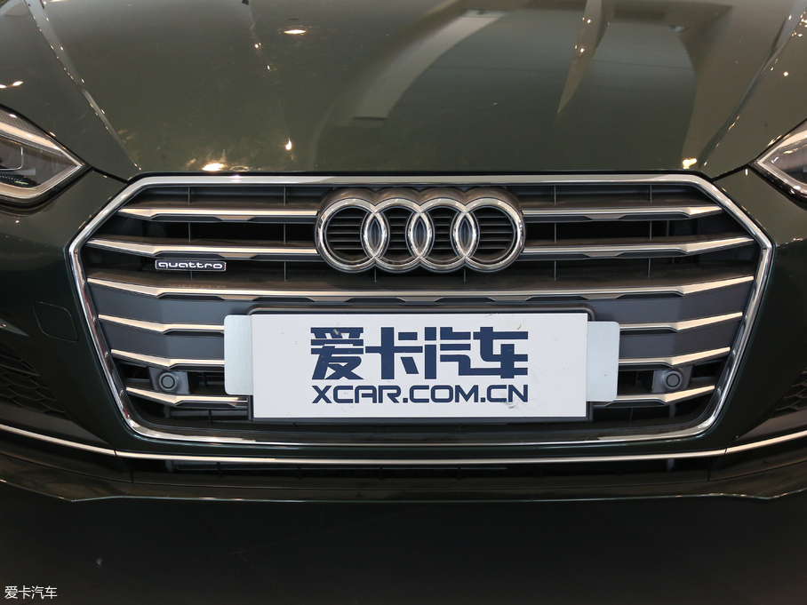 2017��W��A5 Cabriolet Cabriolet 45 TFSI quattro �\����